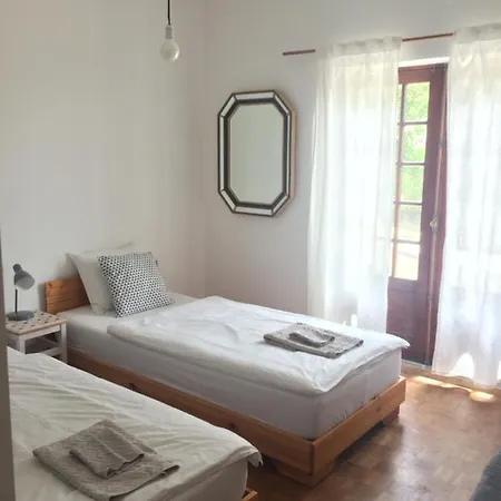 Elemental - Surf Villa Ericeira